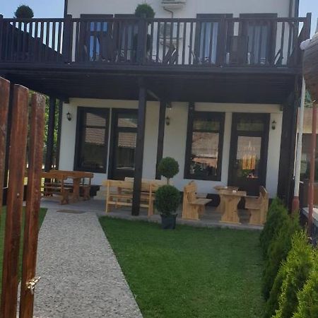 Бялата Къща Otel Chakalarovo Dış mekan fotoğraf