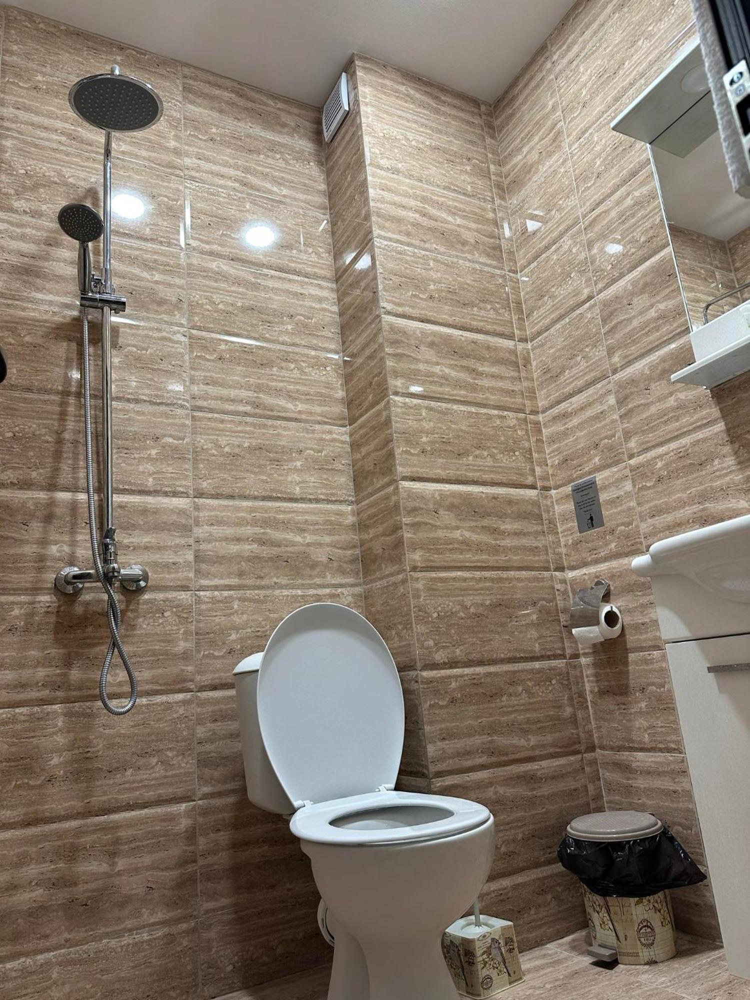 Бялата Къща Otel Chakalarovo Dış mekan fotoğraf