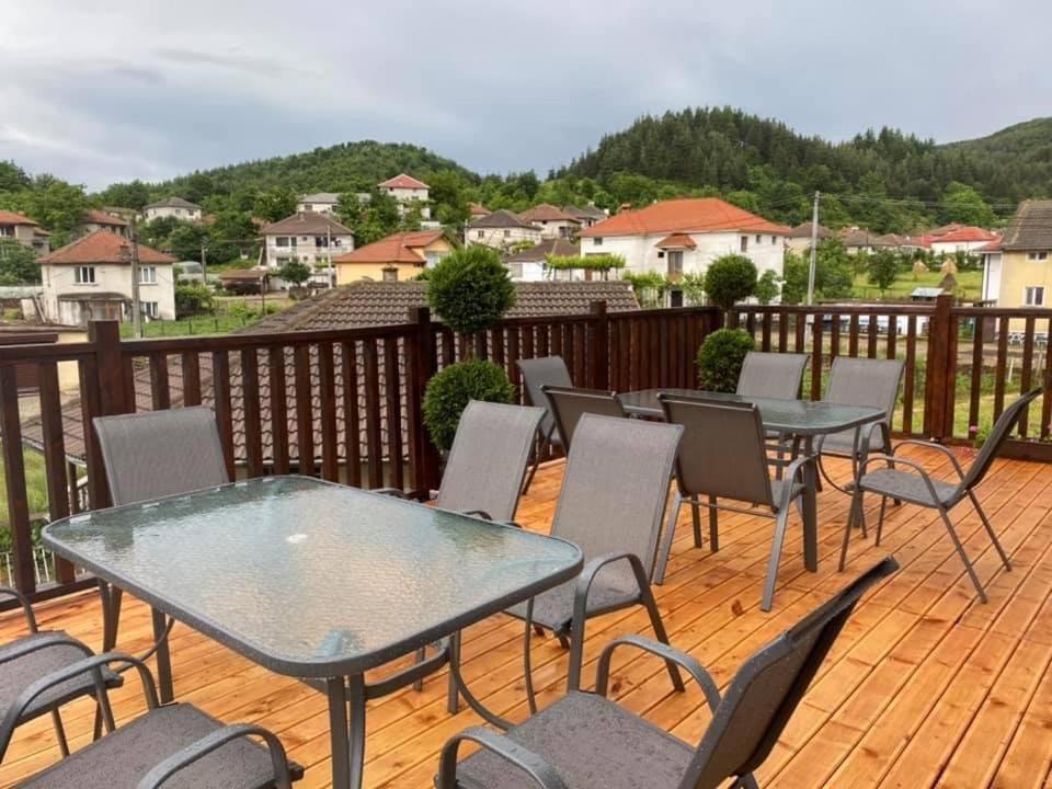 Бялата Къща Otel Chakalarovo Dış mekan fotoğraf